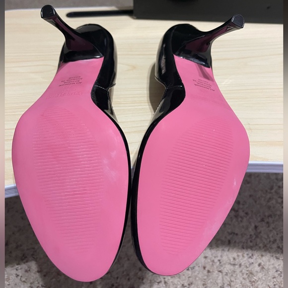 *New* in box, never worn Colin Stuart Black Patent Pumps - Picture 4 of 6